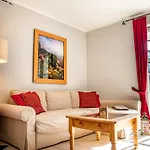 Koenigstand Lägenhet